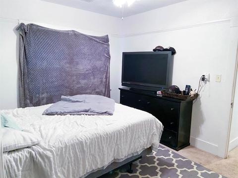 436 W 26th St, Merced, CA 95340 photo 5