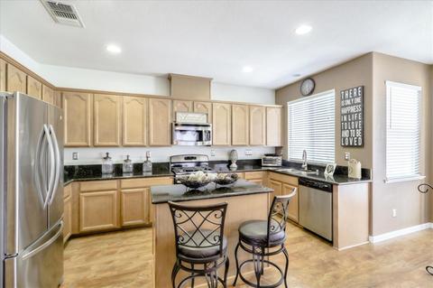 771 Bertwood Ln, Patterson, CA 95363 photo 11