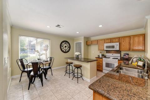 836 Fratis St, Folsom, CA 95630 photo 9