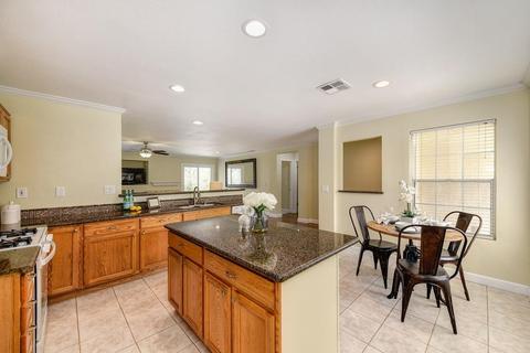 836 Fratis St, Folsom, CA 95630 photo 11
