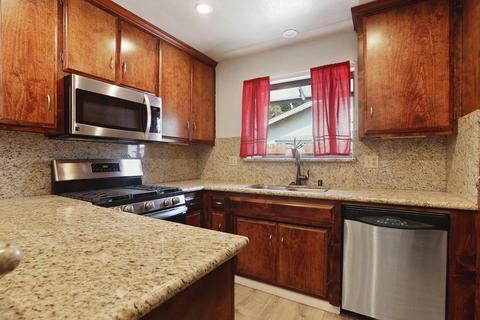 1216 Jill Ln, Modesto, CA 95355 photo 13