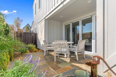 661 Silo St, Folsom, CA 95630 photo 8