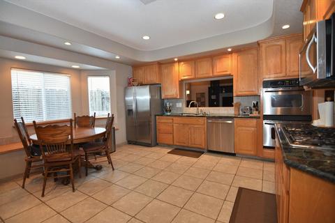 3412 Dewar Ln, Turlock, CA 95382 photo 13