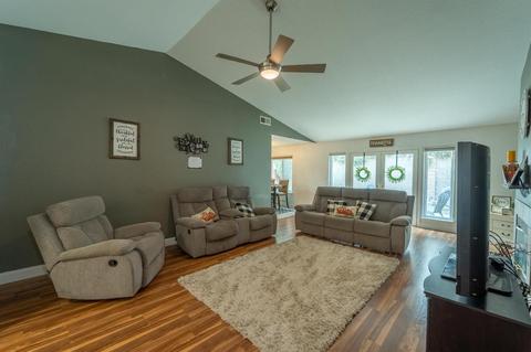3820 Troon Pl, Modesto, CA 95357 photo 11