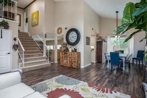 8564 Kermes Ave, Fair Oaks, CA 95628 photo 9