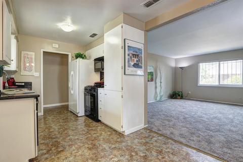 5101 Boyd Dr, Carmichael, CA 95608 photo 8
