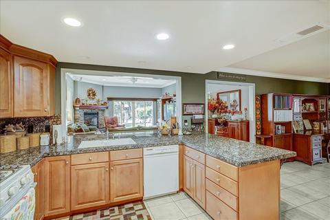 5641 Angelo Dr, Loomis, CA 95650 photo 4