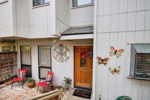 5028 Verdant Ln, Carmichael, CA 95608 photo 2