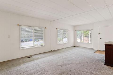 335 Overbrook Dr, Folsom, CA 95630 photo 14
