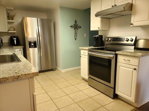 3701 Colonial Dr #221, Modesto, CA 95356 photo 9