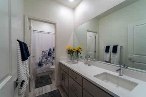 1987 Lilac Way, Tracy, CA 95376 photo 12