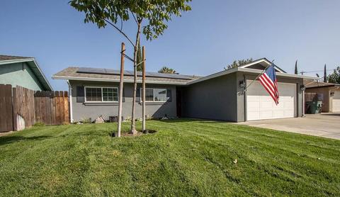 1249 Shaefer St, Manteca, CA 95336 photo 3