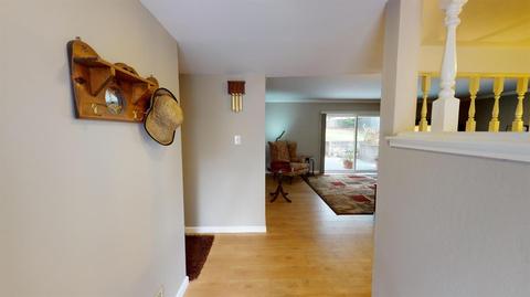 5034 Oleander Dr, Carmichael, CA 95608 photo 2