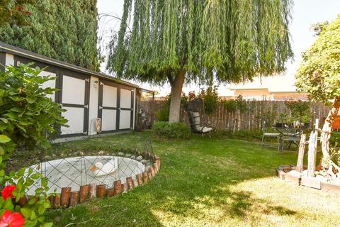 608 Scott Pl, Manteca, CA 95337 photo 25