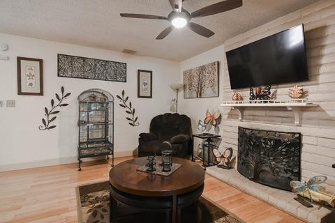 608 Scott Pl, Manteca, CA 95337 photo 6