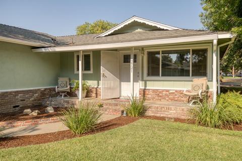 2721 Levon Ave, Modesto, CA 95350 photo 3