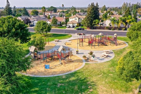 1829 Komenich Dr, Manteca, CA 95336 photo 36