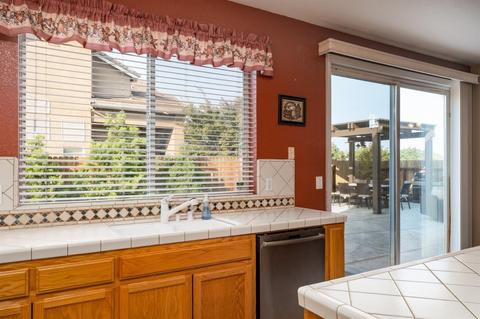 1829 Komenich Dr, Manteca, CA 95336 photo 12