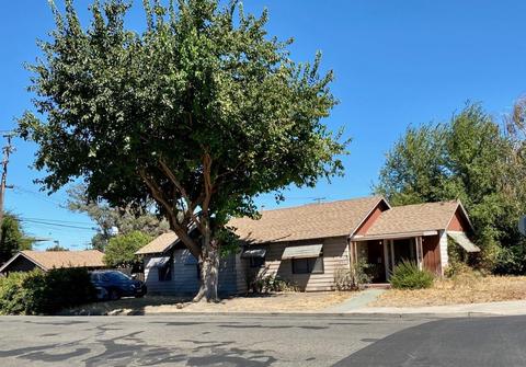 138 S Locust Ave, Ripon, CA 95366 photo 1