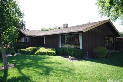 1121 Arboleda Dr, Modesto, CA 95351 photo 3