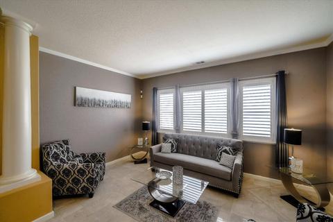 912 Grafton St, Manteca, CA 95337 photo 4