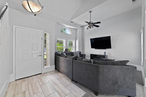 8519 Cool Water Ct, Antelope, CA 95843 photo 6