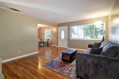 5214 Vale Dr, Carmichael, CA 95608 photo 11