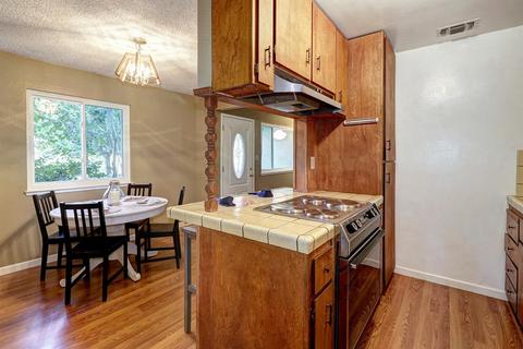 5214 Vale Dr, Carmichael, CA 95608 photo 17