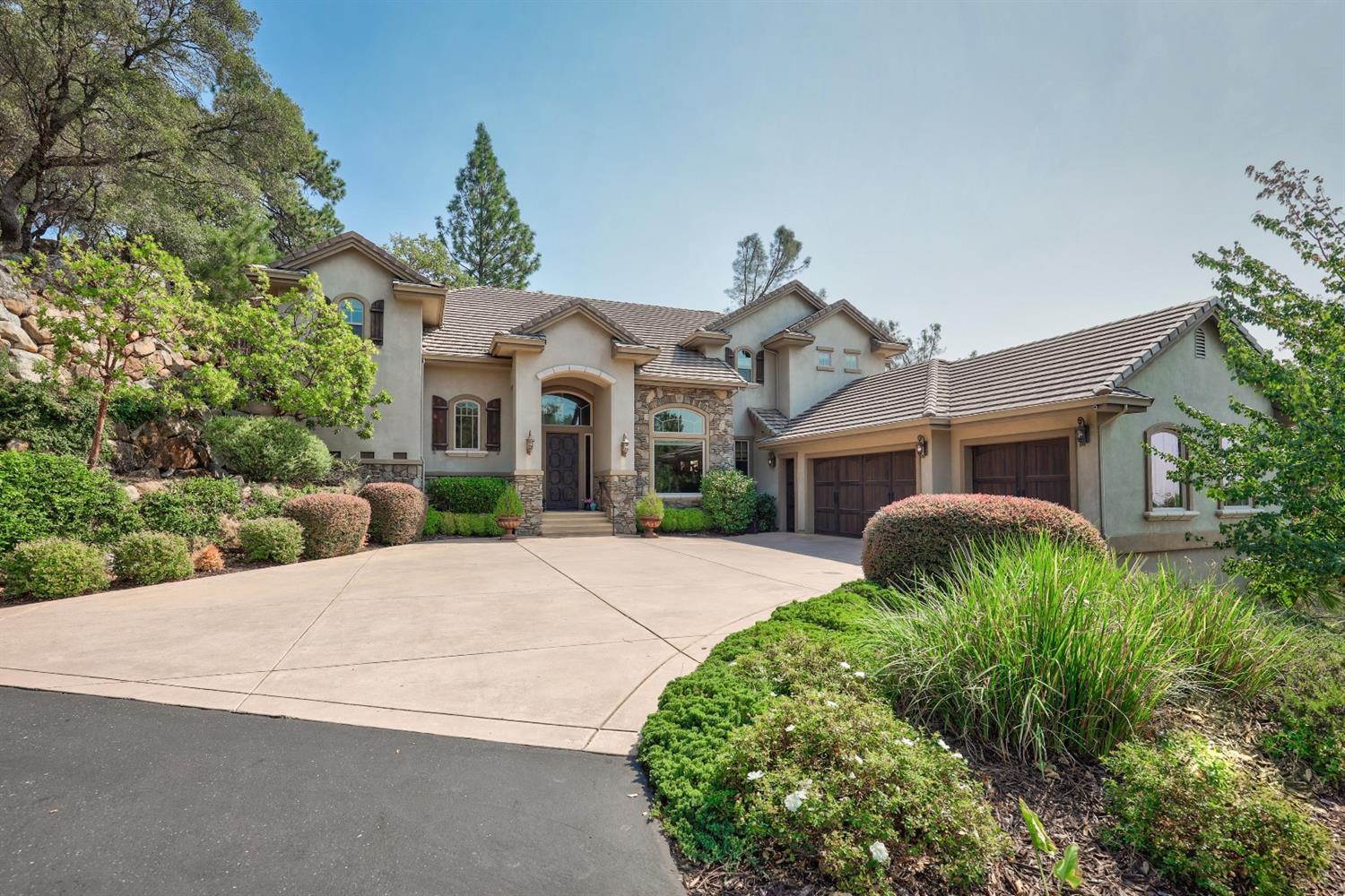 2089 Long View Dr, Meadow Vista, CA 95722 MLS 20057178