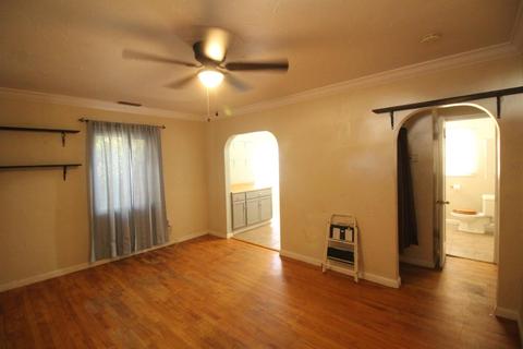 1416 Kearney Ave, Modesto, CA 95350 photo 4