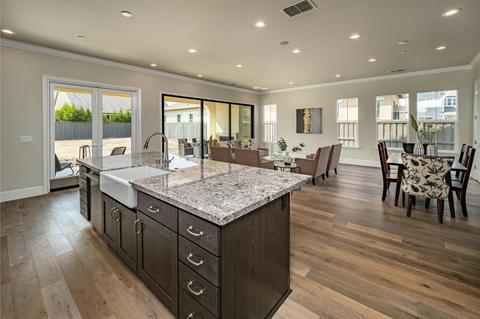 1034 Pierce Ln, Davis, CA 95616 photo 9