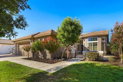 1040 Foxfire Dr, Manteca, CA 95337 photo 2