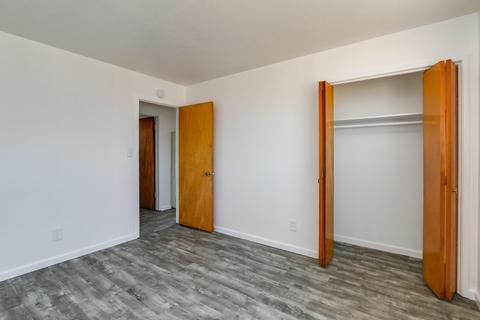 704 Lombardo Ave, Modesto, CA 95351 photo 8