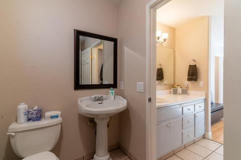512 Riddle Ct, Modesto, CA 95356 photo 27