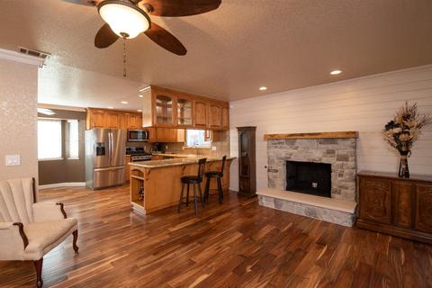 2801 Pinnacles Dr, Modesto, CA 95358 photo 9