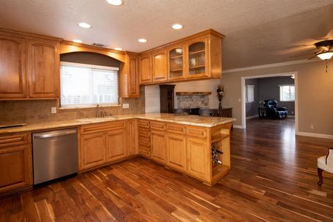 2801 Pinnacles Dr, Modesto, CA 95358 photo 6