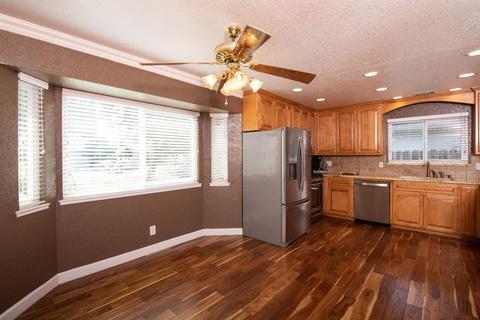 2801 Pinnacles Dr, Modesto, CA 95358 photo 5