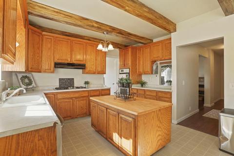 12622 E Harney Ln, Lodi, CA 95240 photo 9