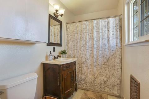12622 E Harney Ln, Lodi, CA 95240 photo 19