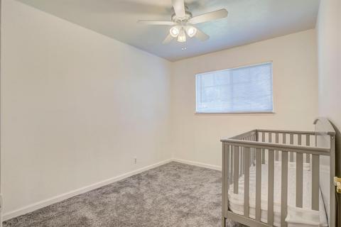 3936 Henderson Way, Carmichael, CA 95608 photo 19