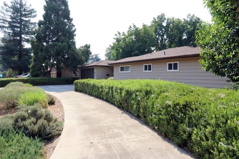 211 Sherman Dr, Red Bluff, CA 96080 photo 2