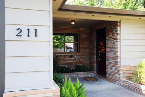 211 Sherman Dr, Red Bluff, CA 96080 photo 1