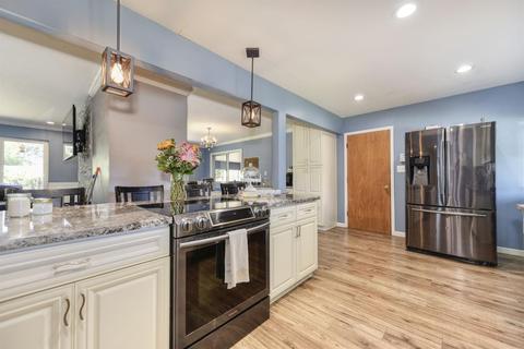 6131 Vernal Way, Carmichael, CA 95608 photo 17