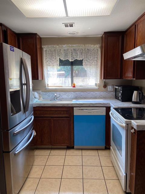 1812 Dorset Ln, Modesto, CA 95355 photo 5