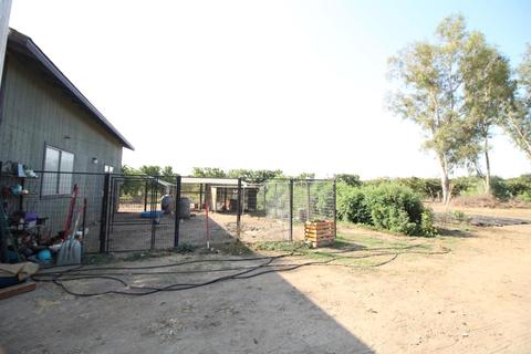 11064 E Comstock Rd, Stockton, CA 95215 photo 33