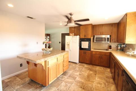 11064 E Comstock Rd, Stockton, CA 95215 photo 12