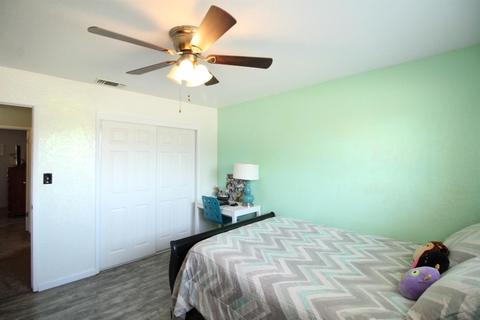 11064 E Comstock Rd, Stockton, CA 95215 photo 15