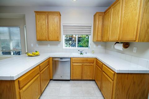 3600 Daystar Dr, Modesto, CA 95355 photo 9