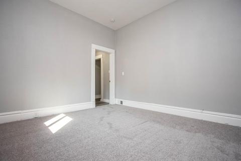 326 Spruce St, Modesto, CA 95351 photo 24