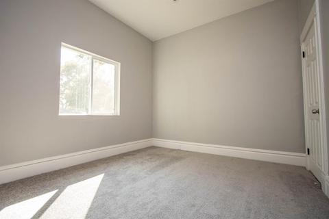326 Spruce St, Modesto, CA 95351 photo 21